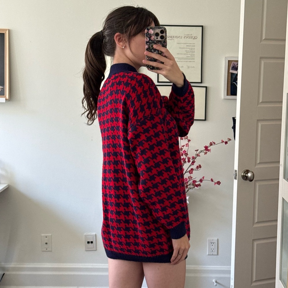 Vintage Red & Navy Houndstooth Knit Sweater - Picture 3 of 4